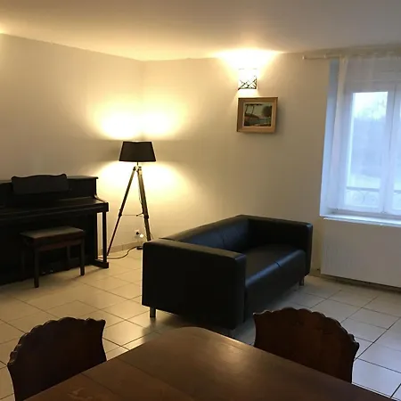 Au Coeur De Velle-sur-moselle, Proche Nancy Et Luneville, Terrasse Privative - Fr-1-584-178 * Velle-sur-Moselle