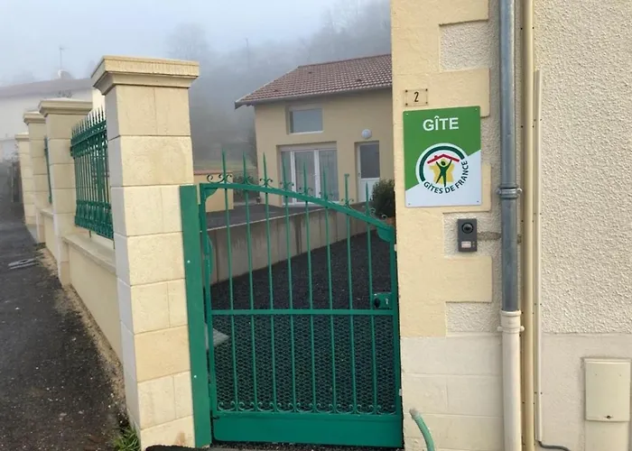 Au Coeur De Velle-sur-moselle, Proche Nancy Et Luneville, Terrasse Privative - Fr-1-584-178 Velle-sur-Moselle